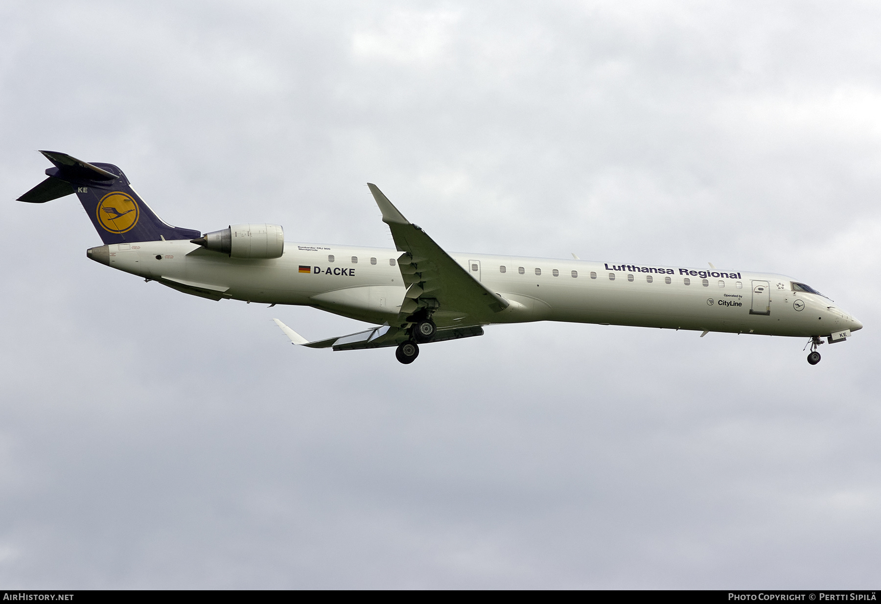 Aircraft Photo of D-ACKE | Bombardier CRJ-900ER (CL-600-2D24) | Lufthansa Regional | AirHistory.net #265939