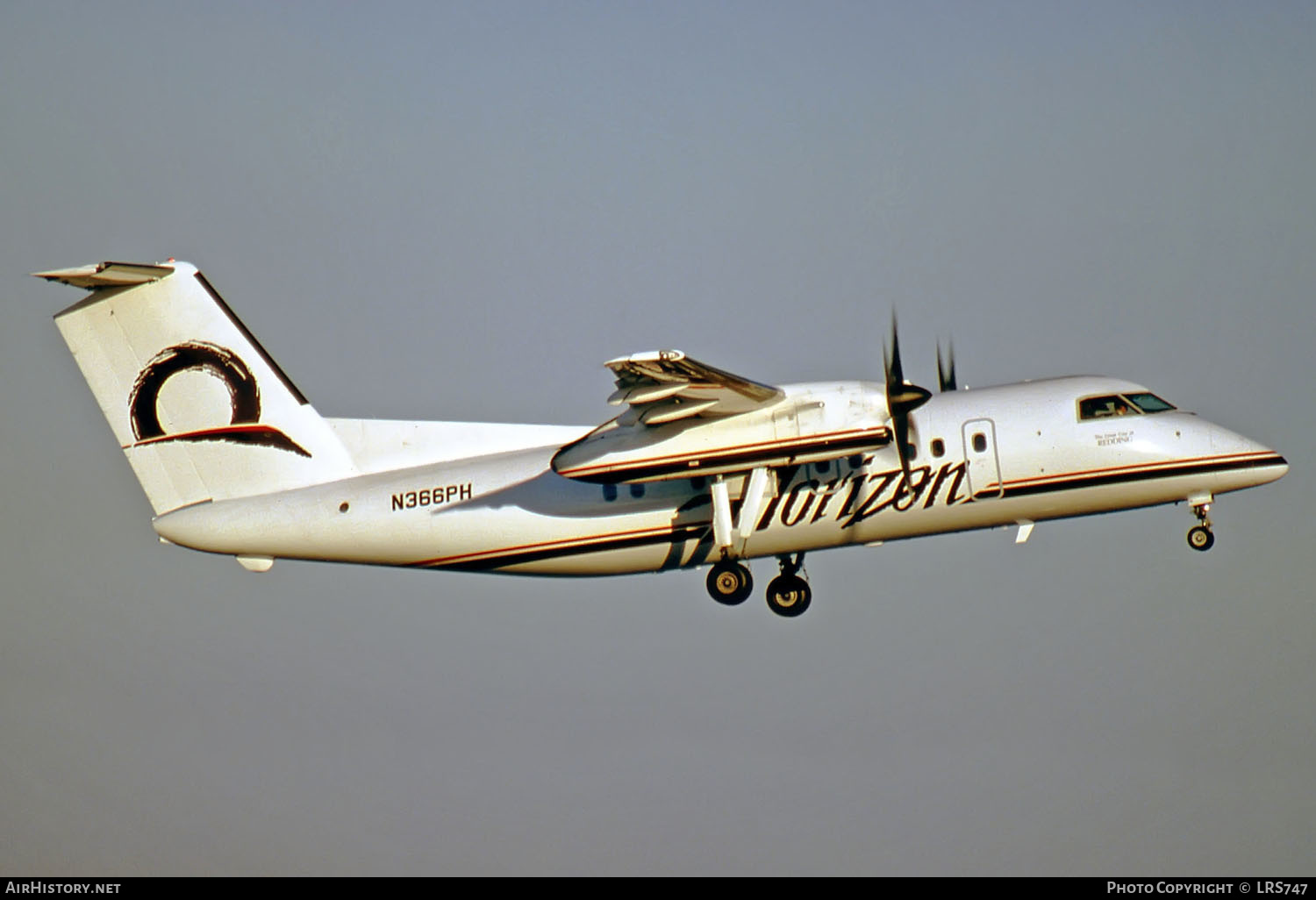 Aircraft Photo of N366PH | Bombardier DHC-8-202Q Dash 8 | Horizon Air | AirHistory.net #265940