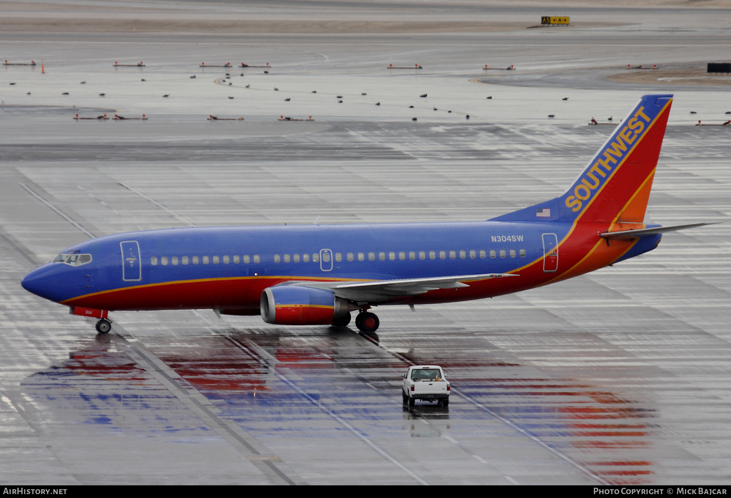 Aircraft Photo of N304SW | Boeing 737-3H4 | Southwest Airlines | AirHistory.net #266002