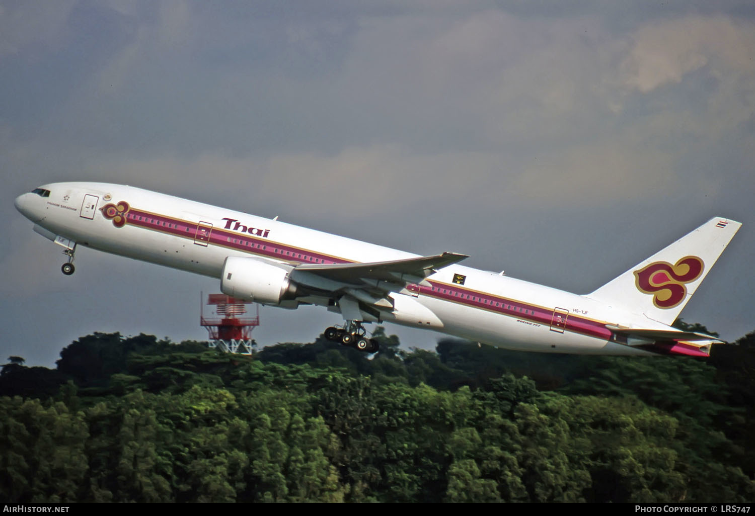 Aircraft Photo of HS-TJF | Boeing 777-2D7 | Thai Airways International | AirHistory.net #266135