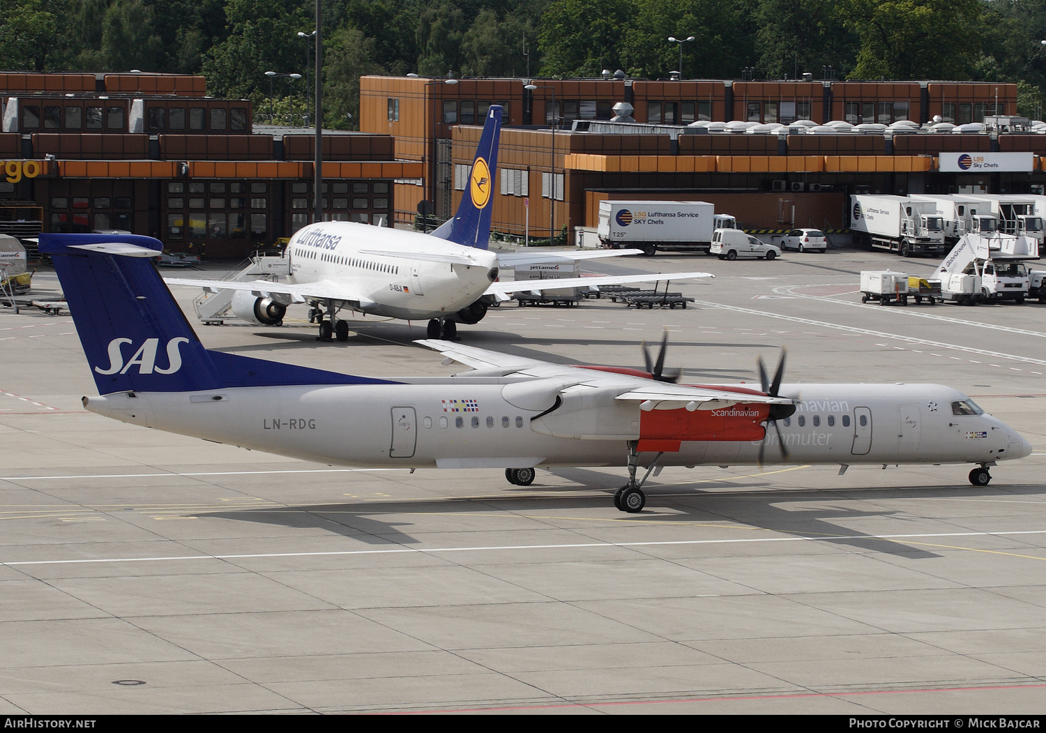 Aircraft Photo of LN-RDG | Bombardier DHC-8-402 Dash 8 | Scandinavian Commuter - SAS | AirHistory.net #266157