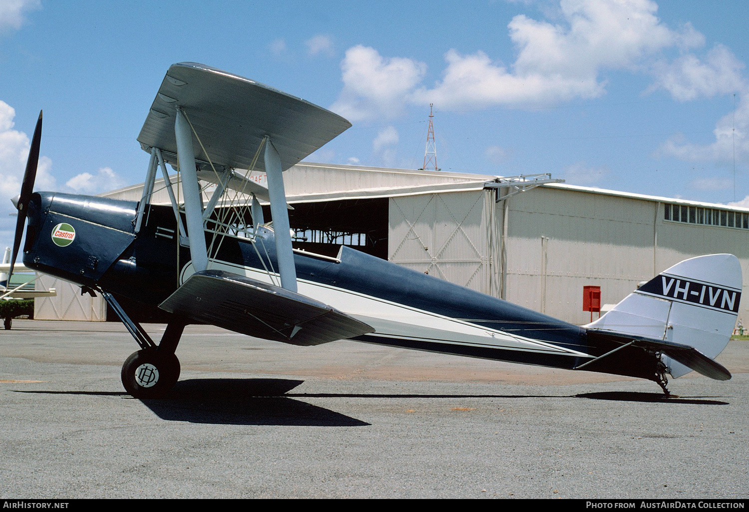 Aircraft Photo of VH-IVN / A17-394 | De Havilland D.H. 82A Tiger Moth | AirHistory.net #266179
