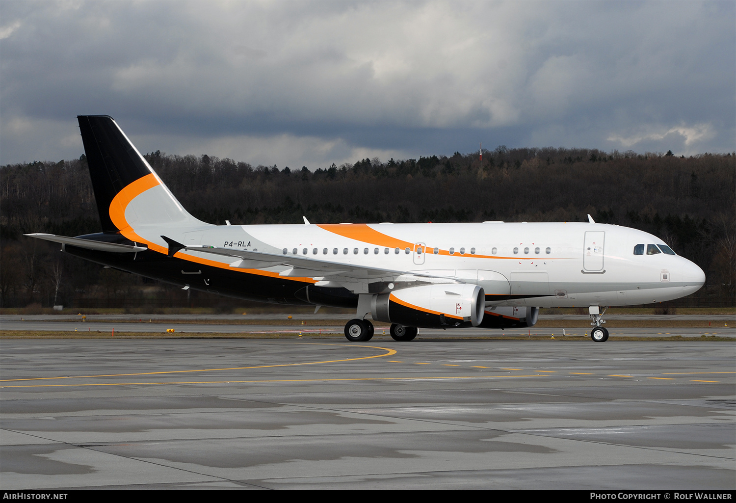 Aircraft Photo of P4-RLA | Airbus ACJ319 (A319-133/CJ) | AirHistory.net #266267