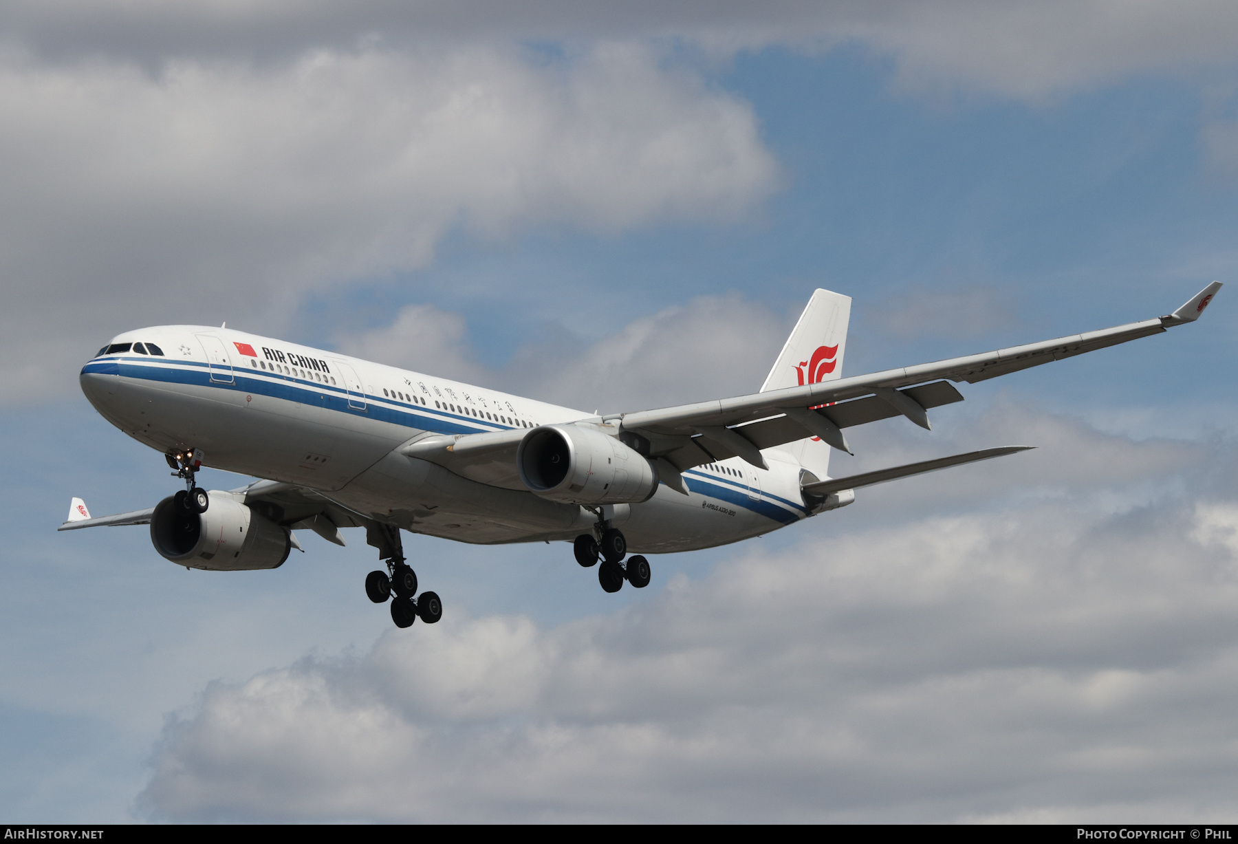 Aircraft Photo of B-6541 | Airbus A330-243 | Air China | AirHistory.net #266300