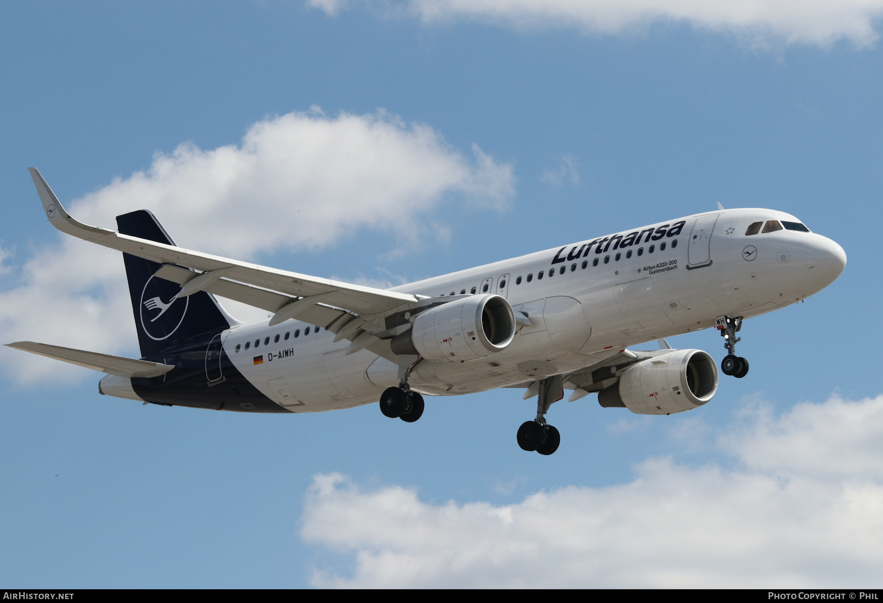 Aircraft Photo of D-AIWH | Airbus A320-214 | Lufthansa | AirHistory.net #266473