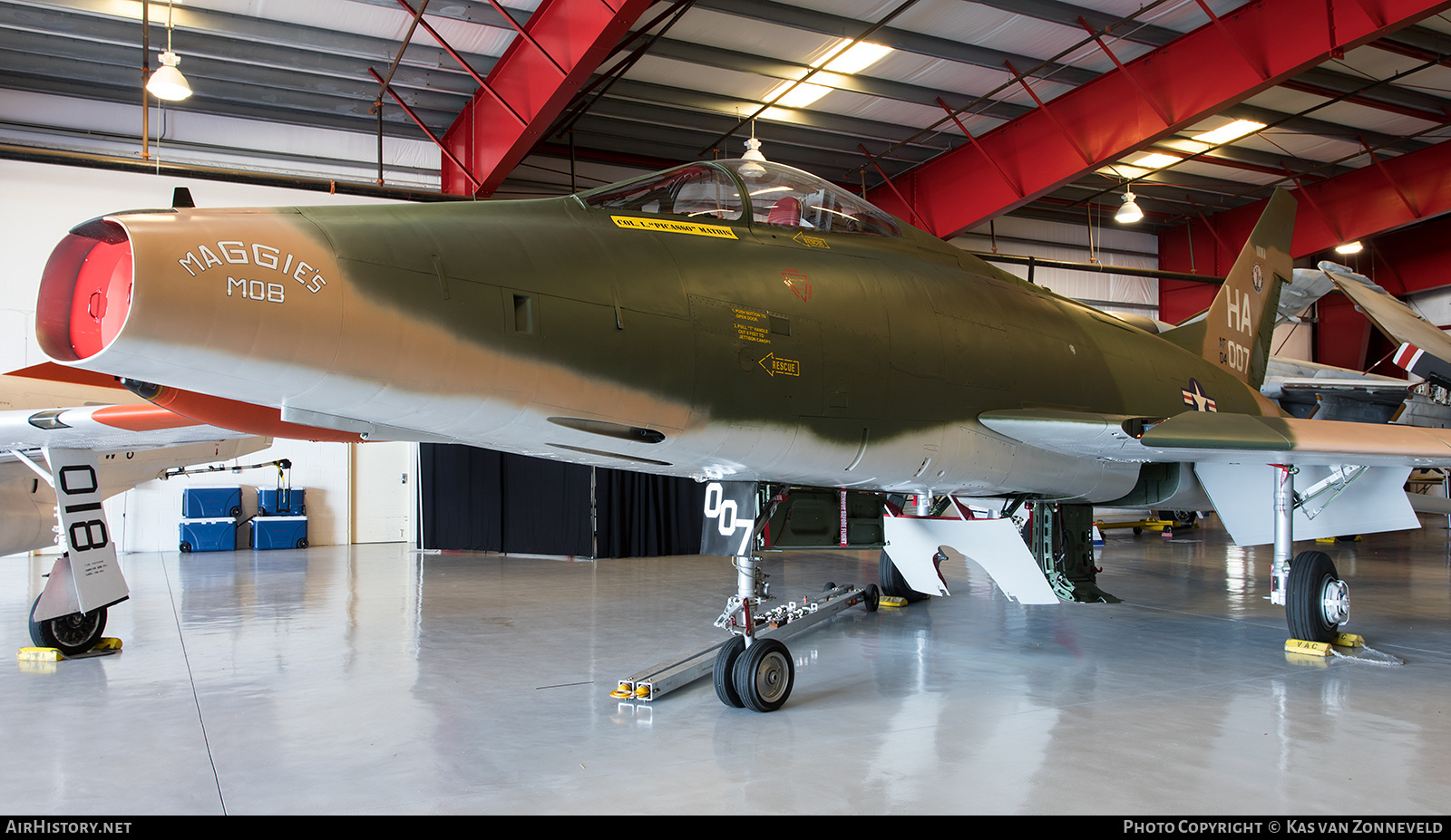 Aircraft Photo of AF04-007 | North American F-100D Super Sabre | USA - Air Force | AirHistory.net #266725