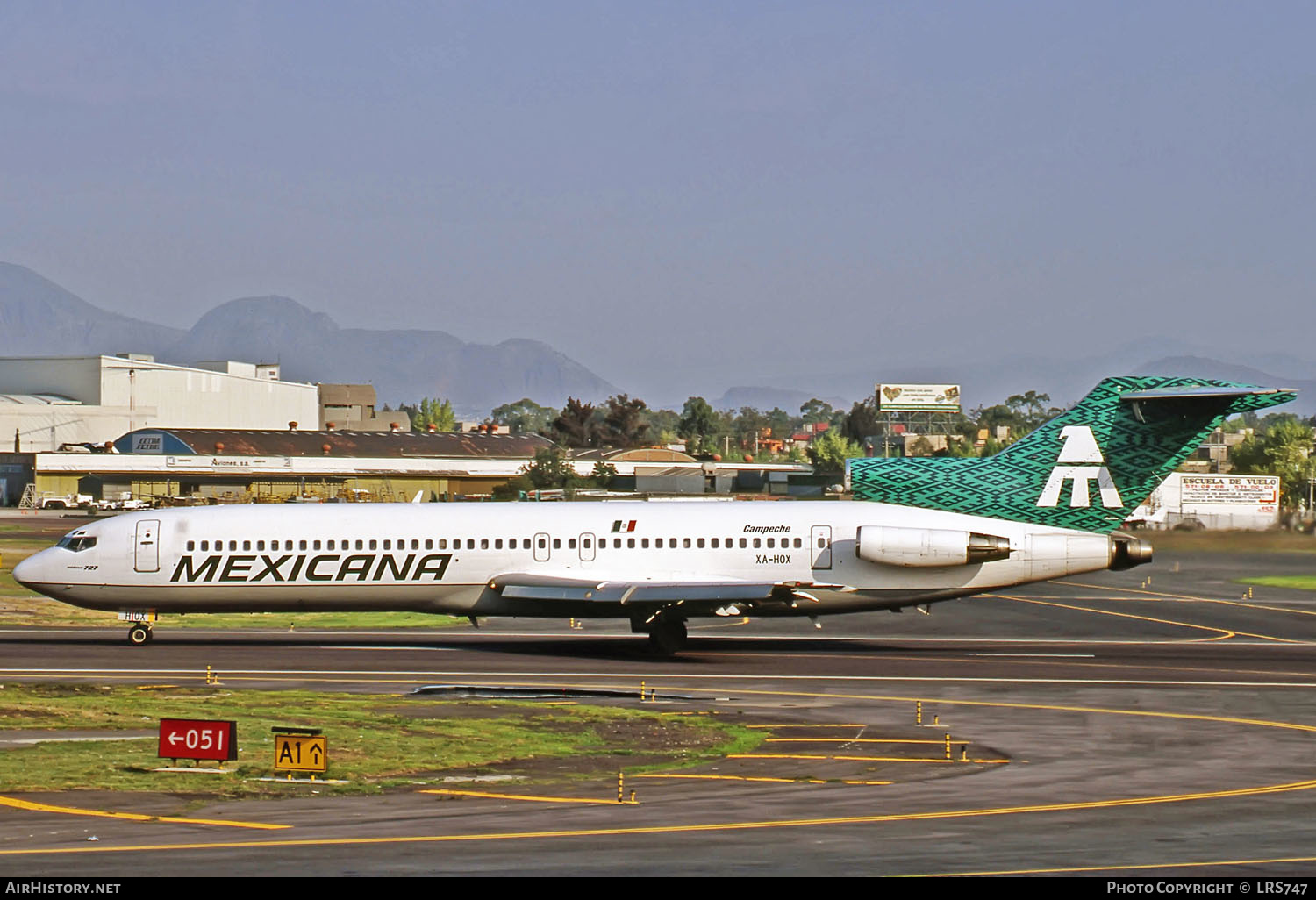 Aircraft Photo of XA-HOX | Boeing 727-264/Adv | Mexicana | AirHistory.net #266767