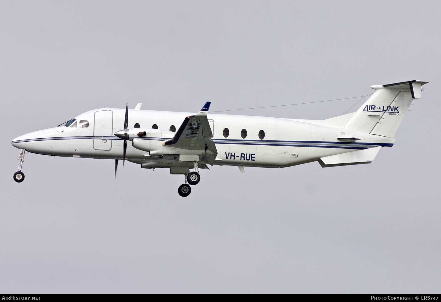 Aircraft Photo of VH-RUE | Beech 1900D | Air Link | AirHistory.net #266824