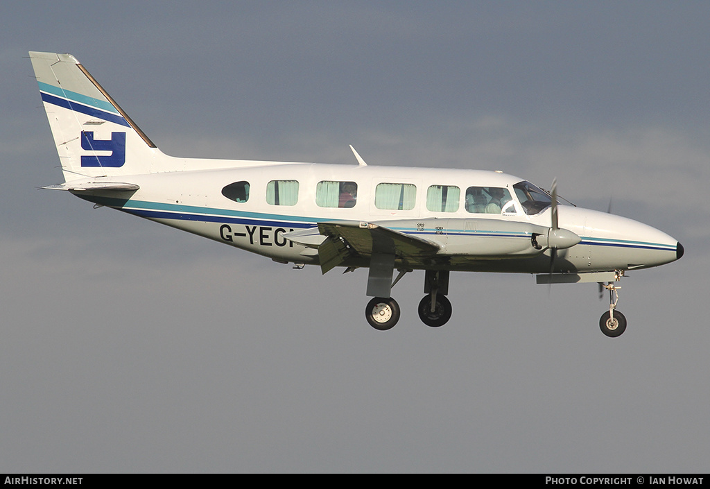 Aircraft Photo of G-YEOM | Piper PA-31-350 Chieftain | Foster Yeoman | AirHistory.net #266860