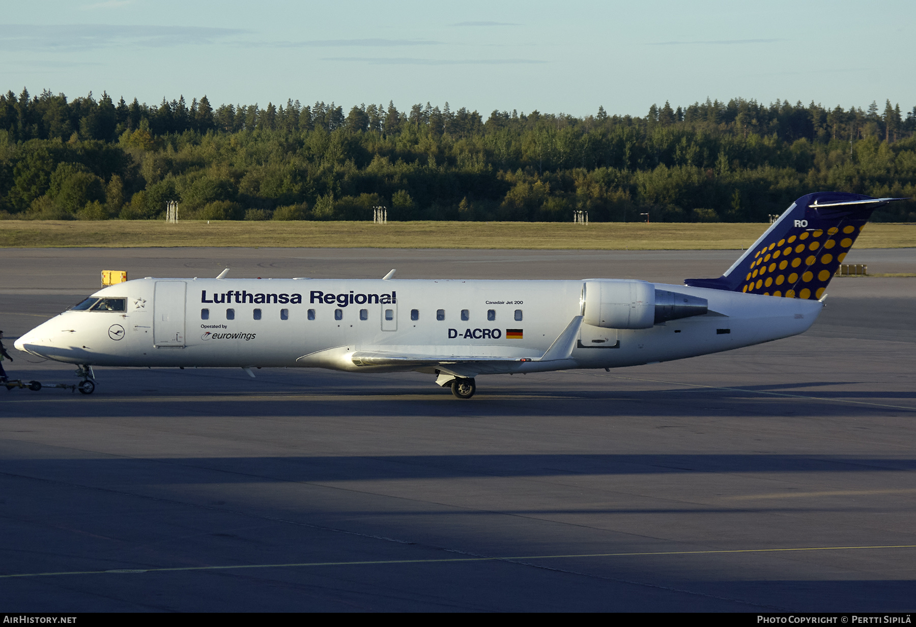Aircraft Photo of D-ACRO | Bombardier CRJ-200LR (CL-600-2B19) | Lufthansa Regional | AirHistory.net #266946