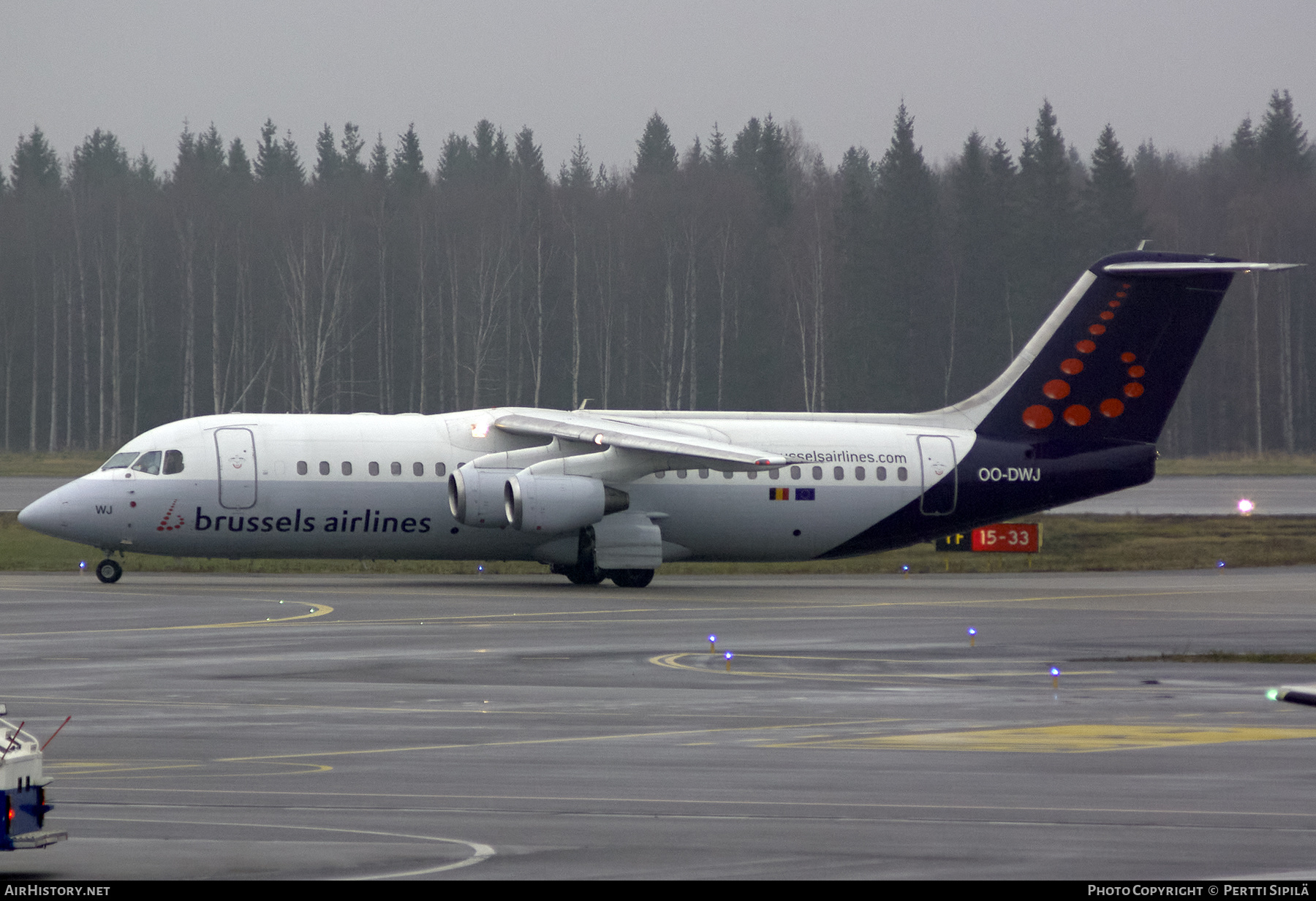 Aircraft Photo of OO-DWJ | British Aerospace Avro 146-RJ100 | Brussels Airlines | AirHistory.net #267024