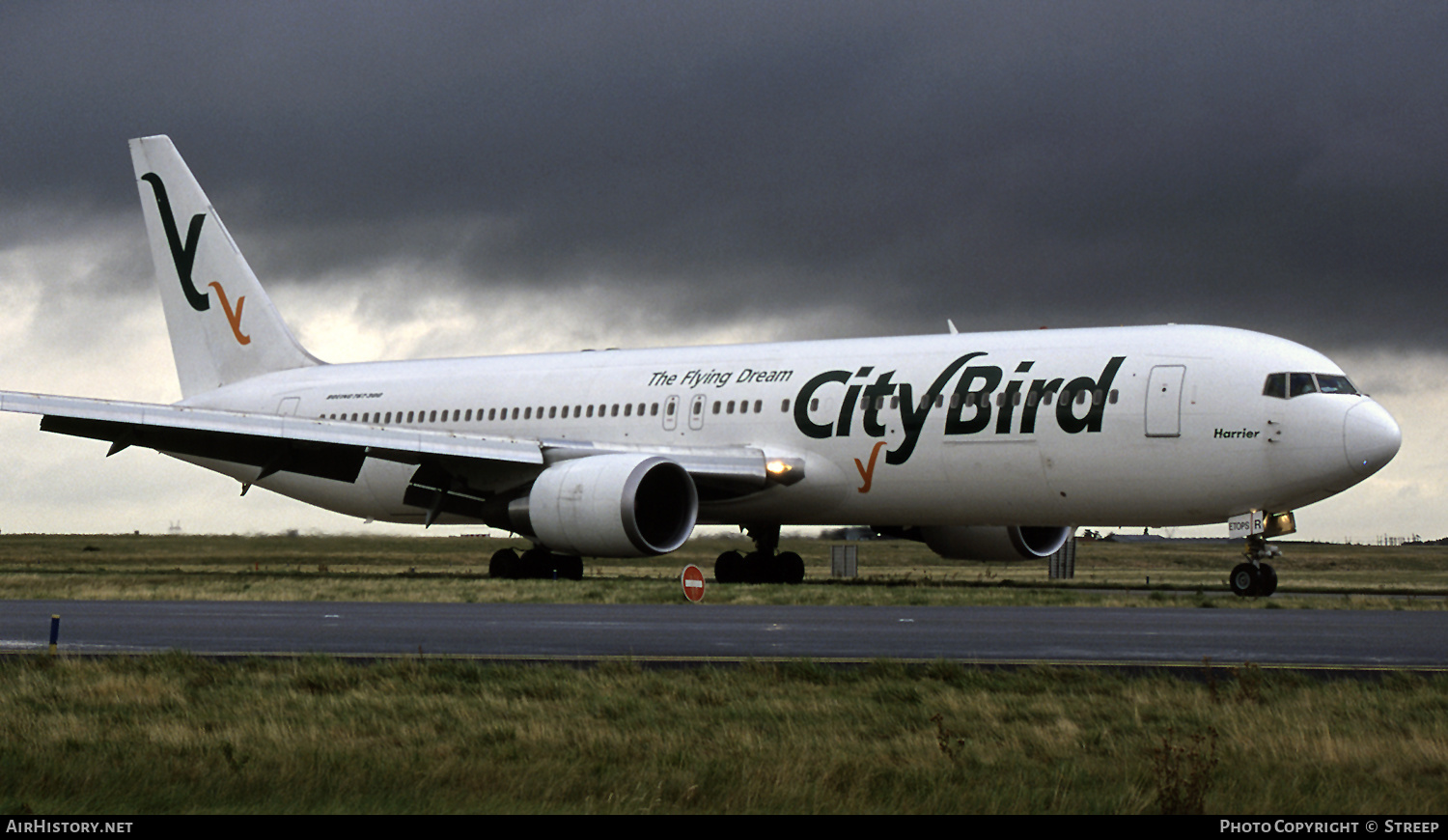 Aircraft Photo of OO-CTR | Boeing 767-33A/ER | CityBird | AirHistory.net #267082