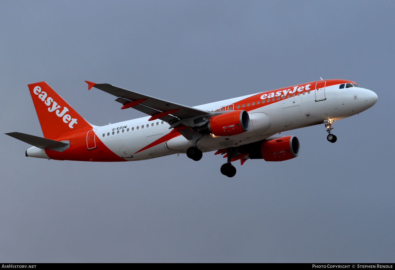 Aircraft Photo of G-EZUW | Airbus A320-214 | EasyJet | AirHistory.net #267099
