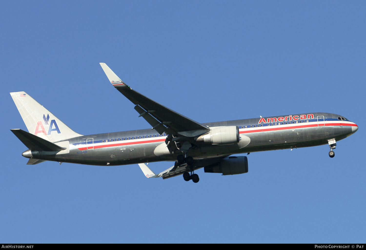 Aircraft Photo of N39356 | Boeing 767-323/ER | American Airlines | AirHistory.net #267118