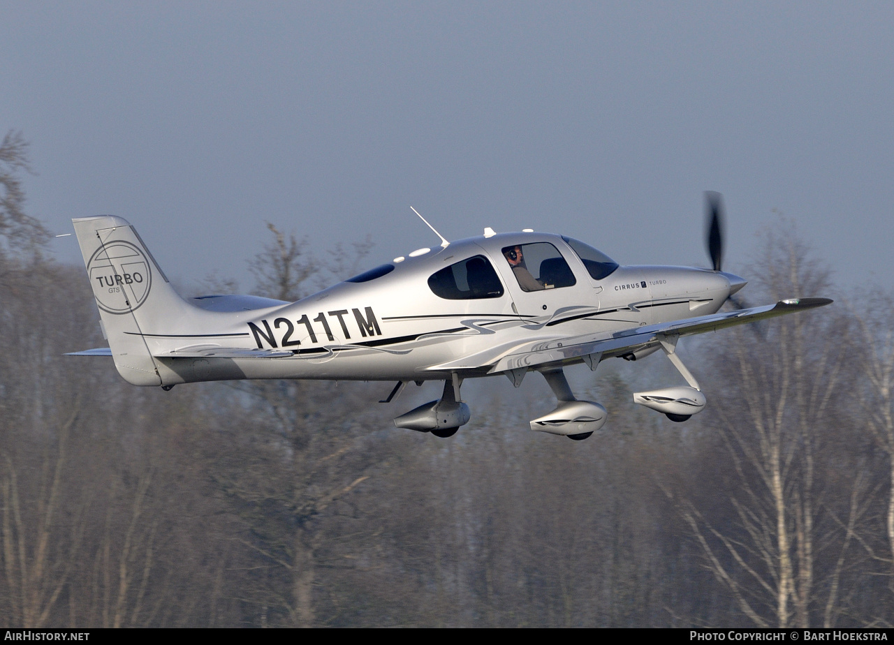 Aircraft Photo of N211TM | Cirrus SR-22 G3-GTS Turbo | AirHistory.net #267187