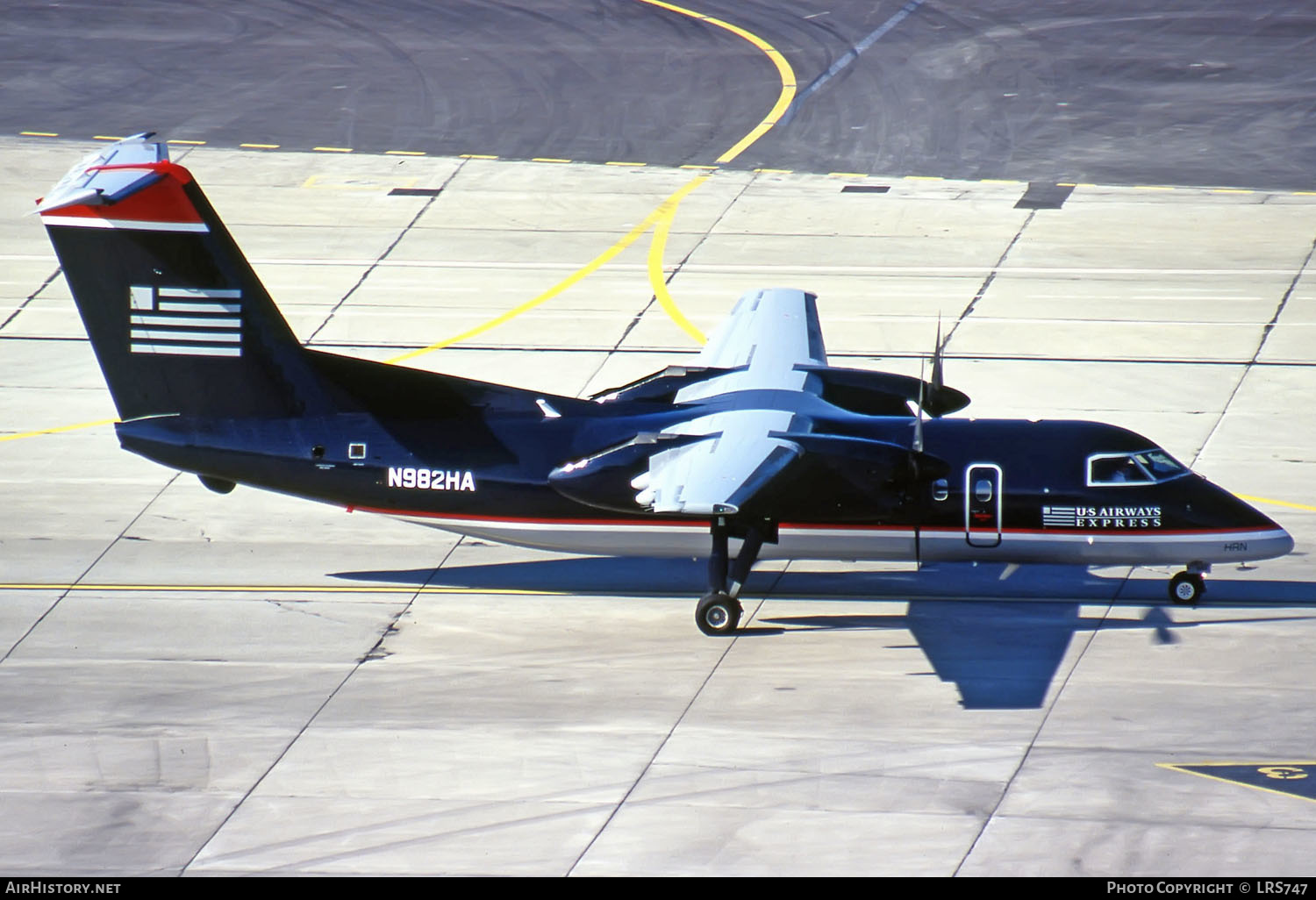 Aircraft Photo of N982HA | De Havilland Canada DHC-8-102A Dash 8 | US Airways Express | AirHistory.net #267189
