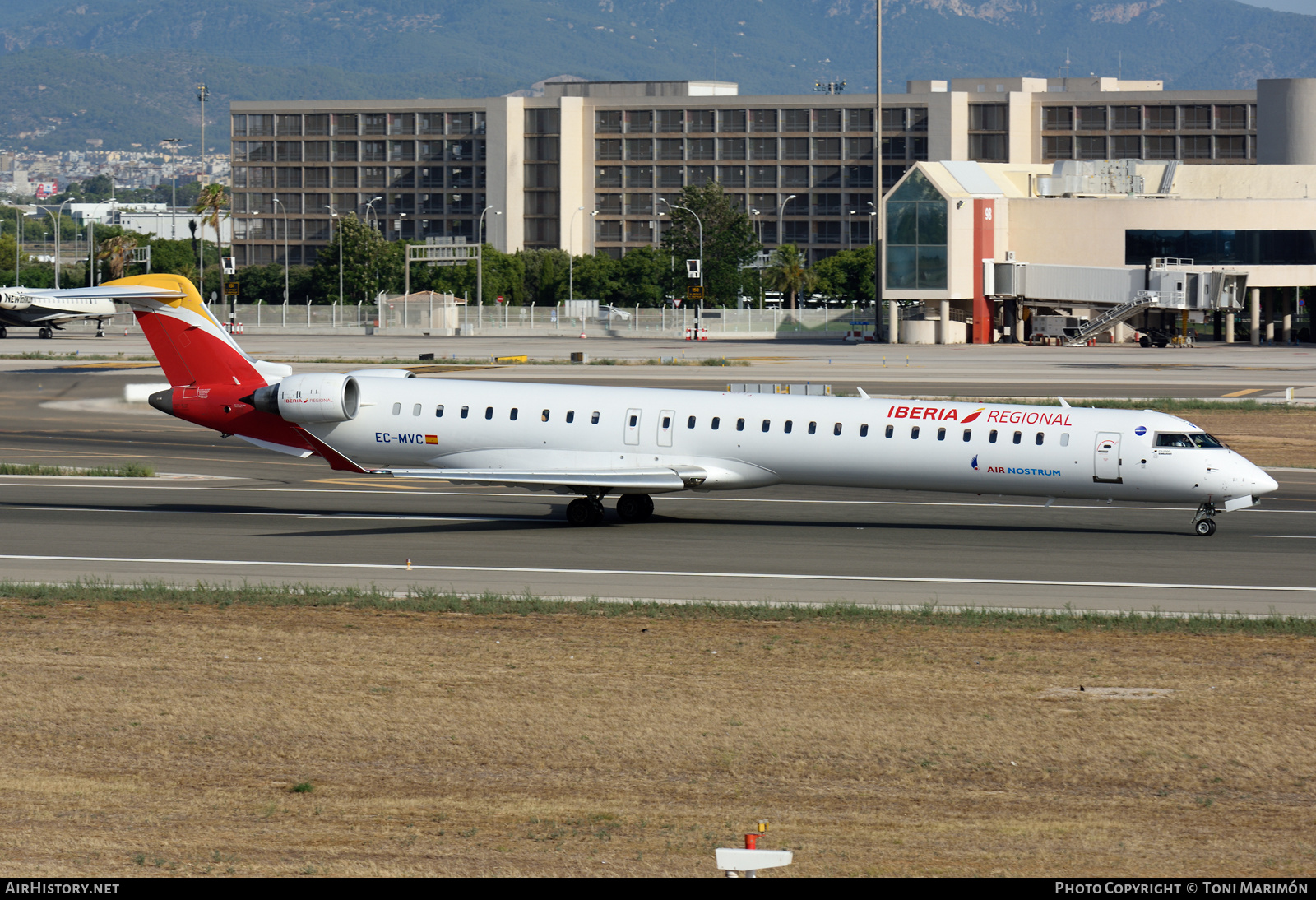 Aircraft Photo of EC-MVC | Bombardier CRJ-1000 (CL-600-2E25) | Iberia Regional | AirHistory.net #267262
