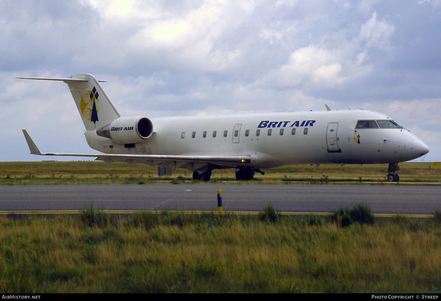 Aircraft Photo of F-GRJI | Canadair CRJ-100ER (CL-600-2B19) | Brit Air | AirHistory.net #267270