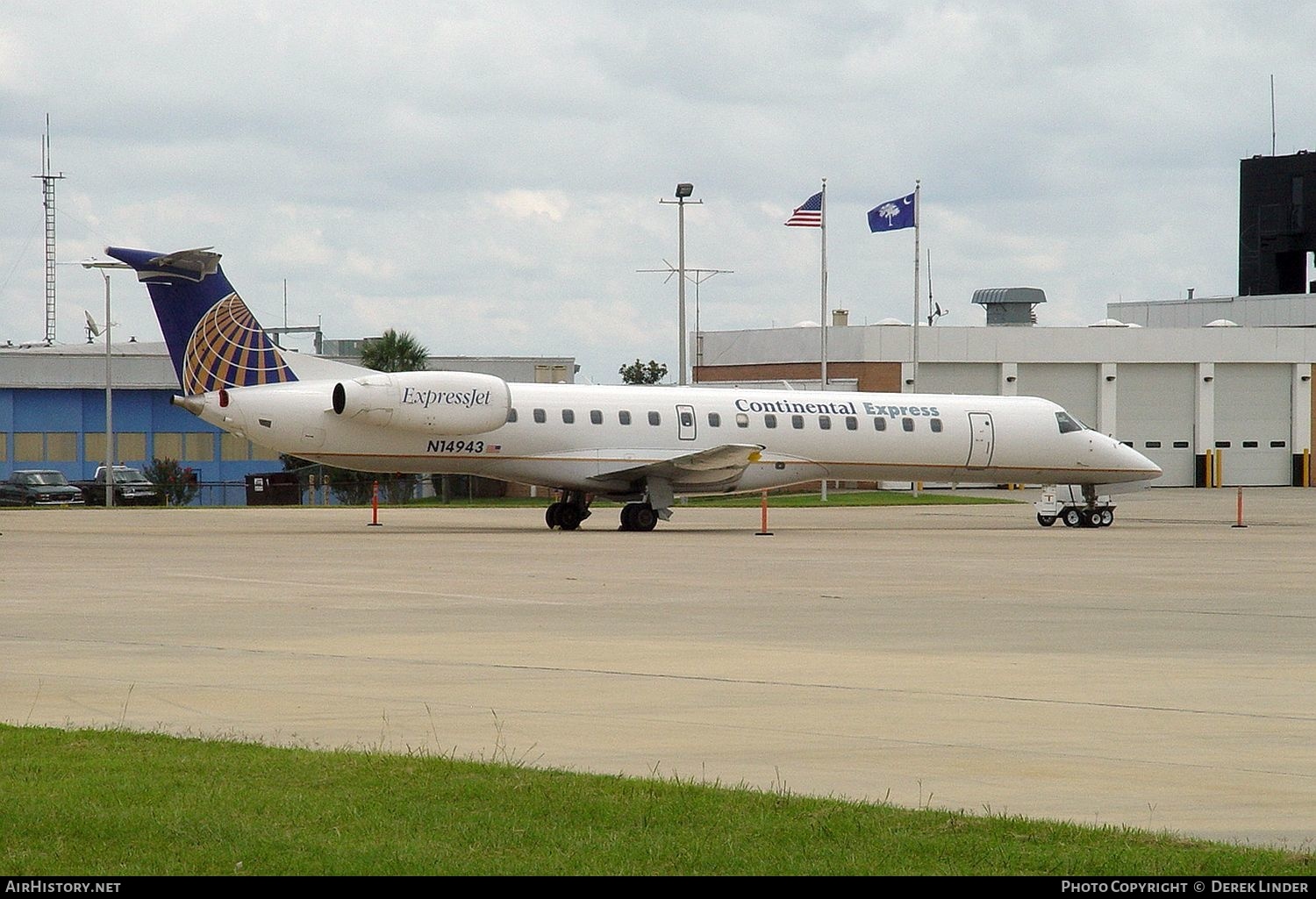 Aircraft Photo of N14943 | Embraer ERJ-145EP (EMB-145EP) | Continental Express | AirHistory.net #267364