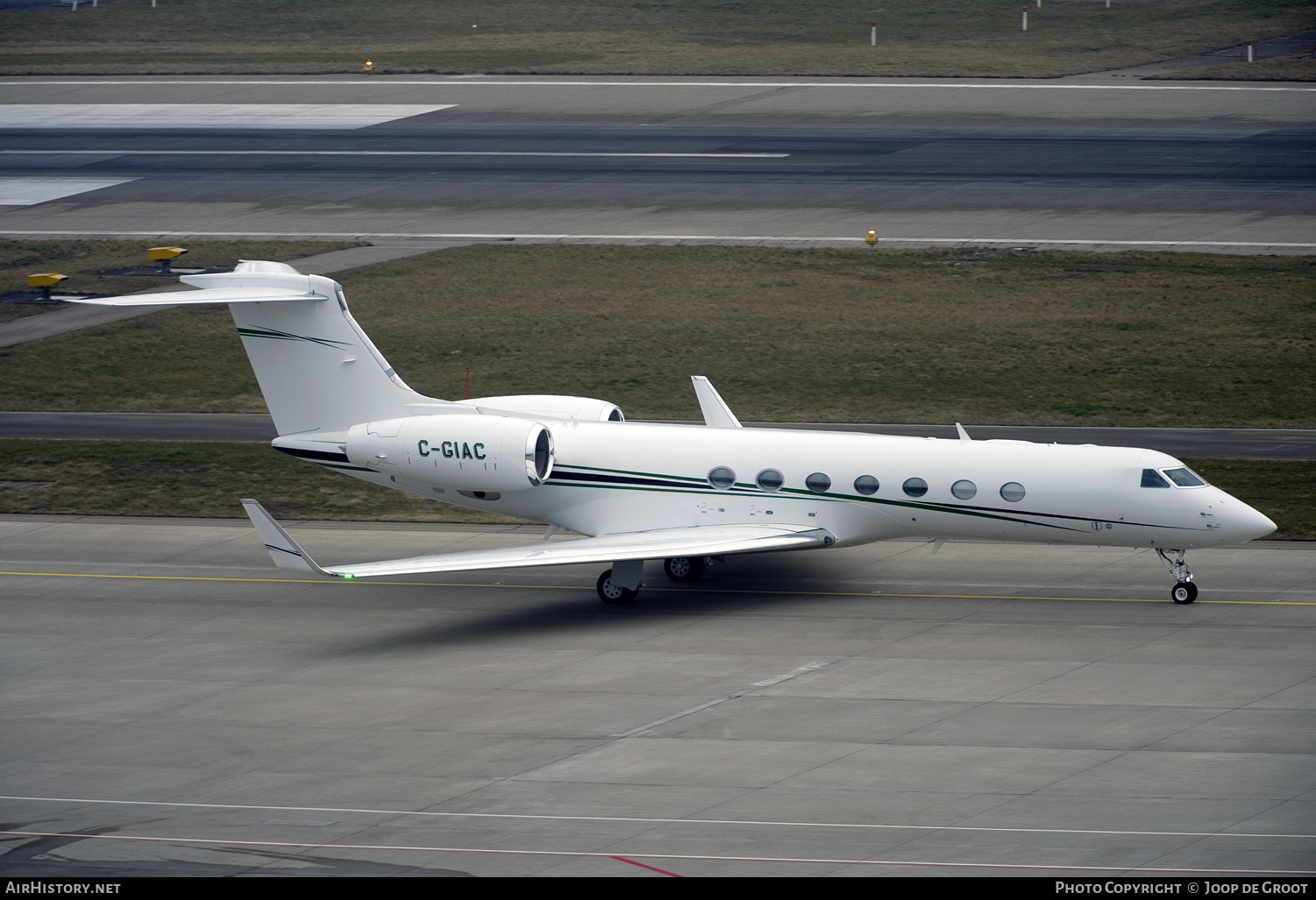 Aircraft Photo of C-GIAC | Gulfstream Aerospace G-V-SP Gulfstream G550 | AirHistory.net #267648