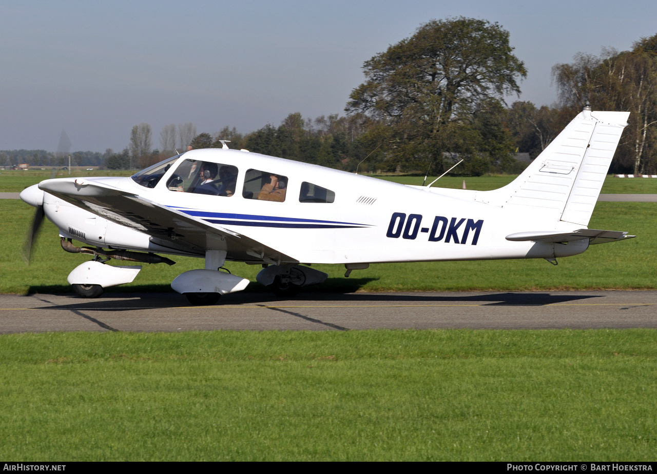 Aircraft Photo of OO-DKM | Piper PA-28-181 Cherokee Archer II | Vliegclub Grimbergen | AirHistory.net #267758