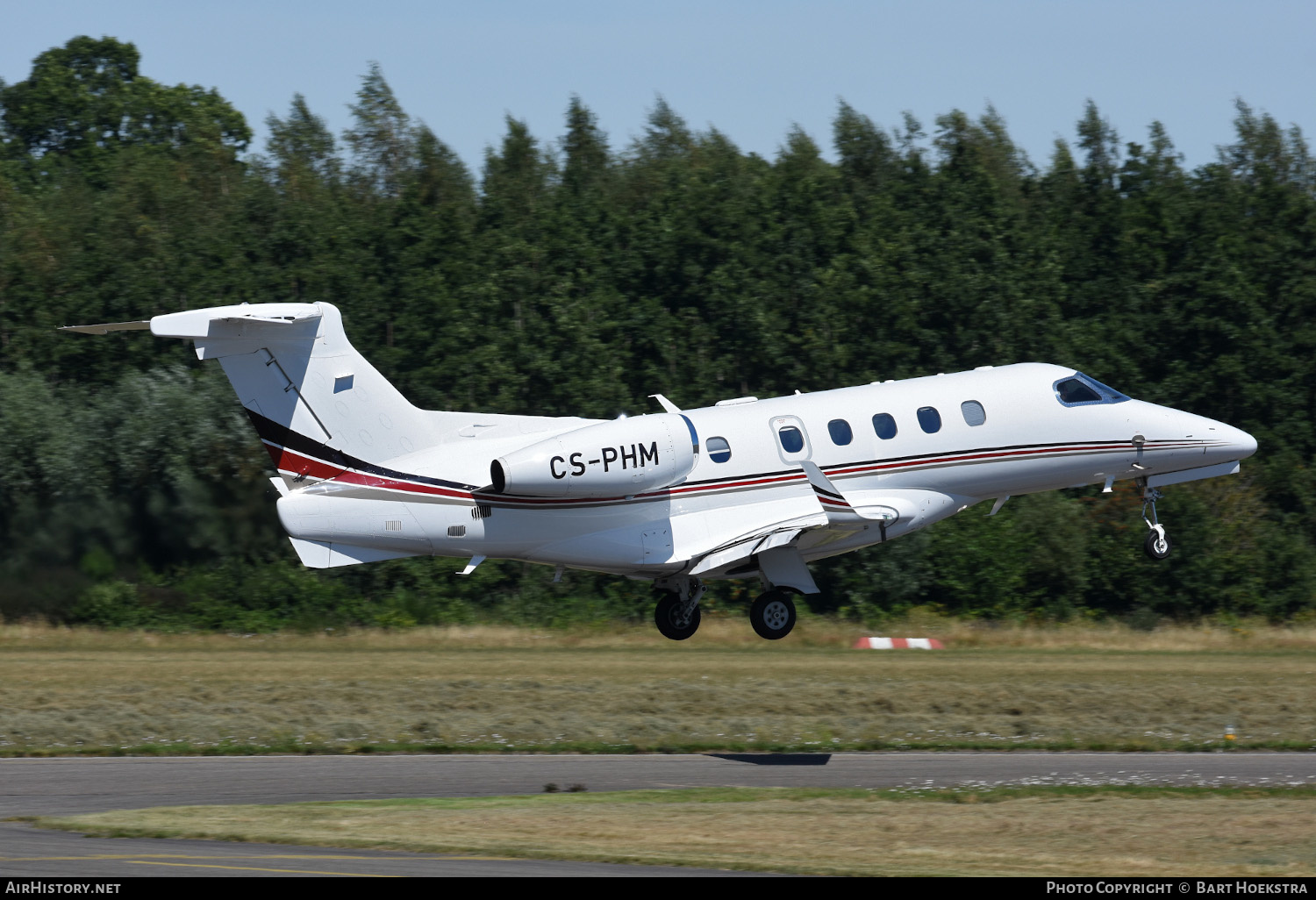 Aircraft Photo of CS-PHM | Embraer EMB-505 Phenom 300 | AirHistory.net #267827