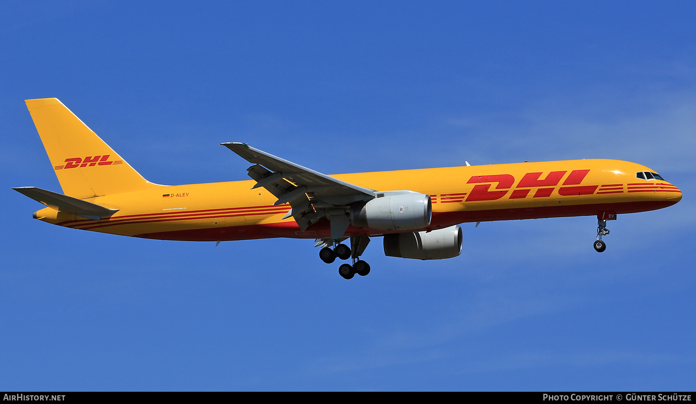 Aircraft Photo of D-ALEV | Boeing 757-28A(PCF) | DHL International | AirHistory.net #267859