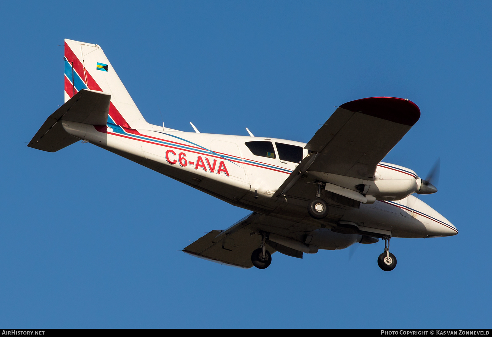Aircraft Photo of C6-AVA | Piper PA-23-250 Aztec | AirHistory.net #267891