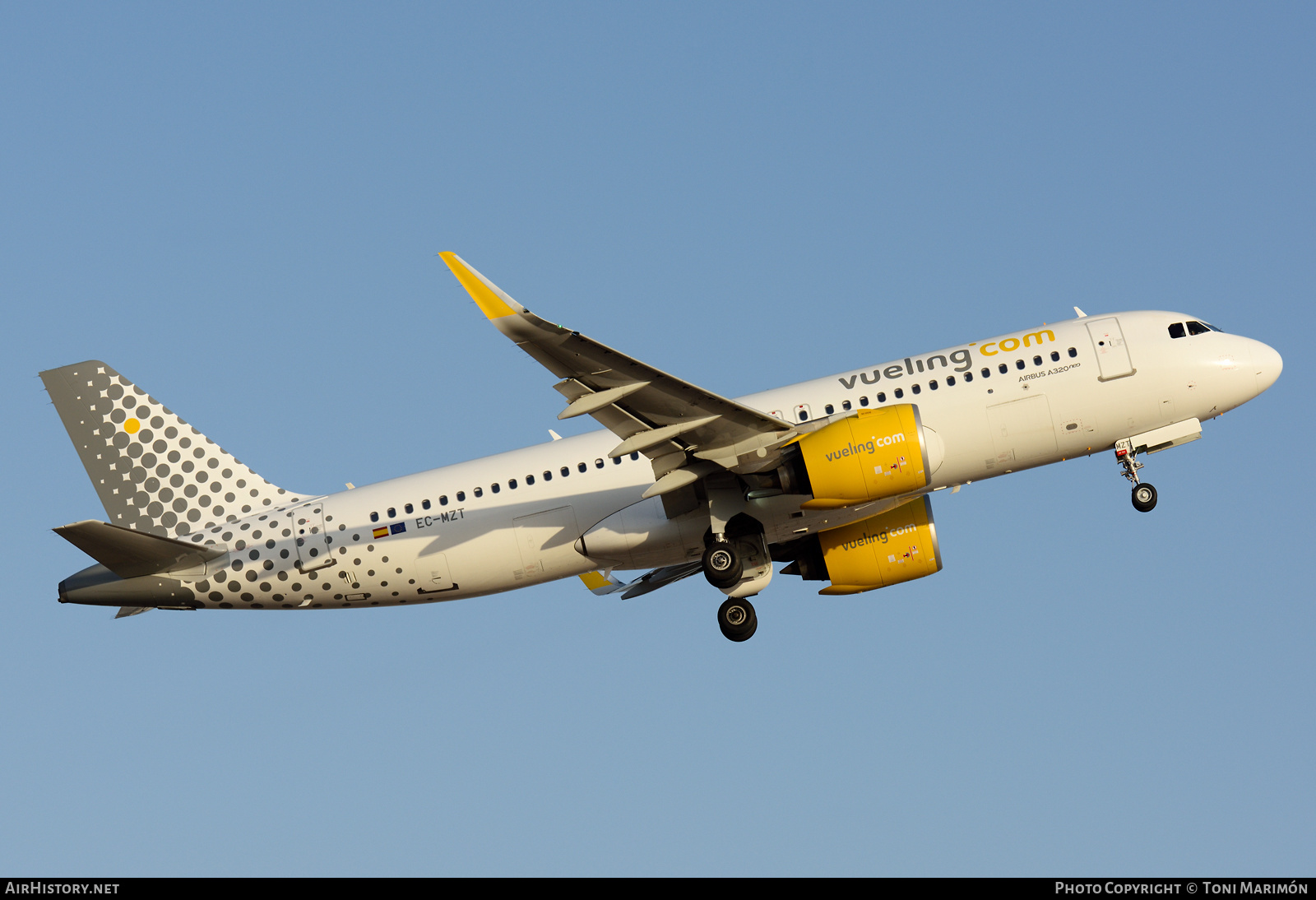 Aircraft Photo of EC-MZT | Airbus A320-271N | Vueling Airlines | AirHistory.net #267907