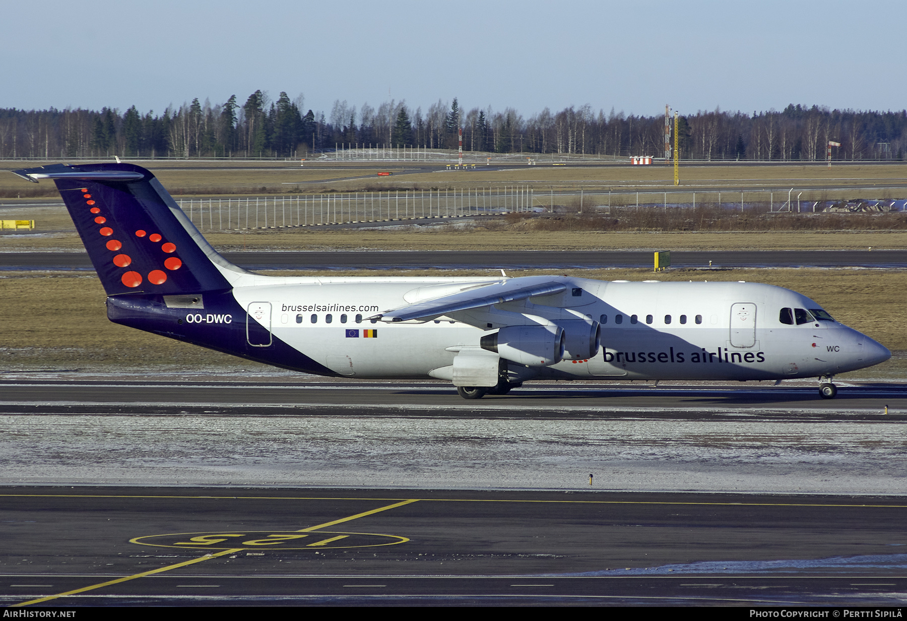 Aircraft Photo of OO-DWC | British Aerospace Avro 146-RJ100 | Brussels Airlines | AirHistory.net #268015