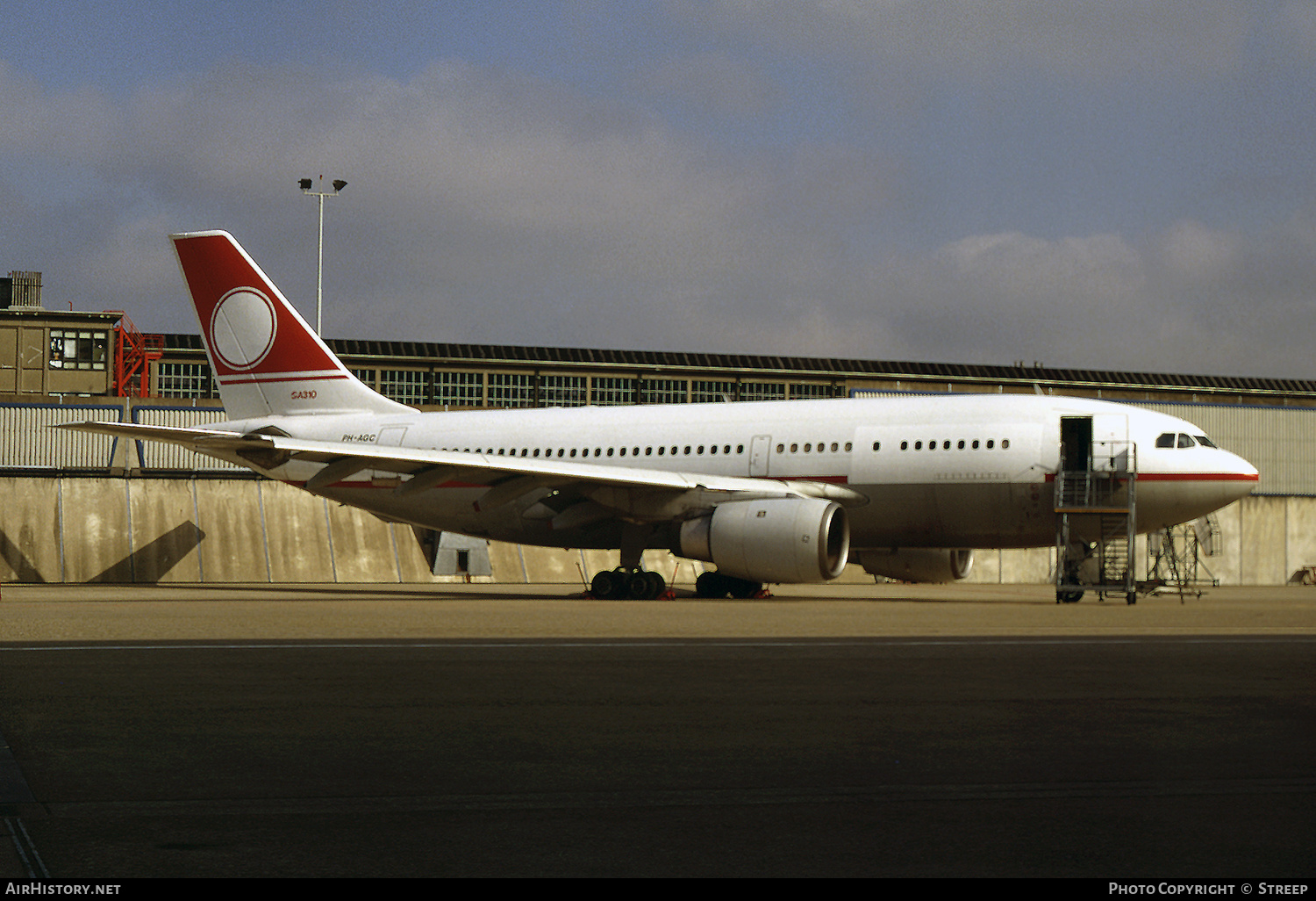 Aircraft Photo of PH-AGC | Airbus A310-203 | MEA - Middle East Airlines | AirHistory.net #268018