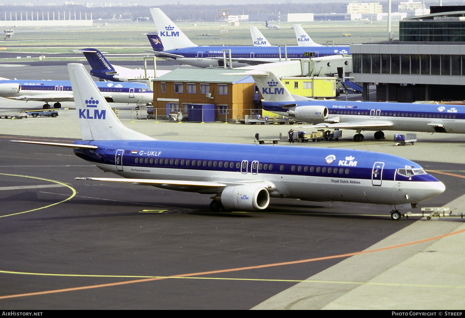 Aircraft Photo of G-UKLF | Boeing 737-42C | KLM - Royal Dutch Airlines | AirHistory.net #268030
