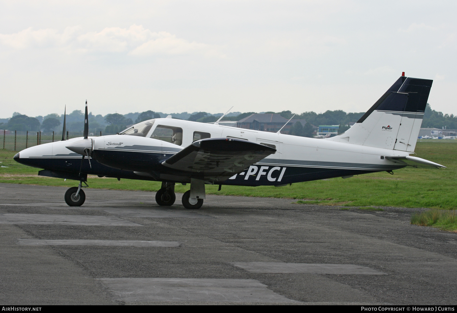 Aircraft Photo of G-PFCI | Piper PA-34-220T Seneca IV | AirHistory.net #268098