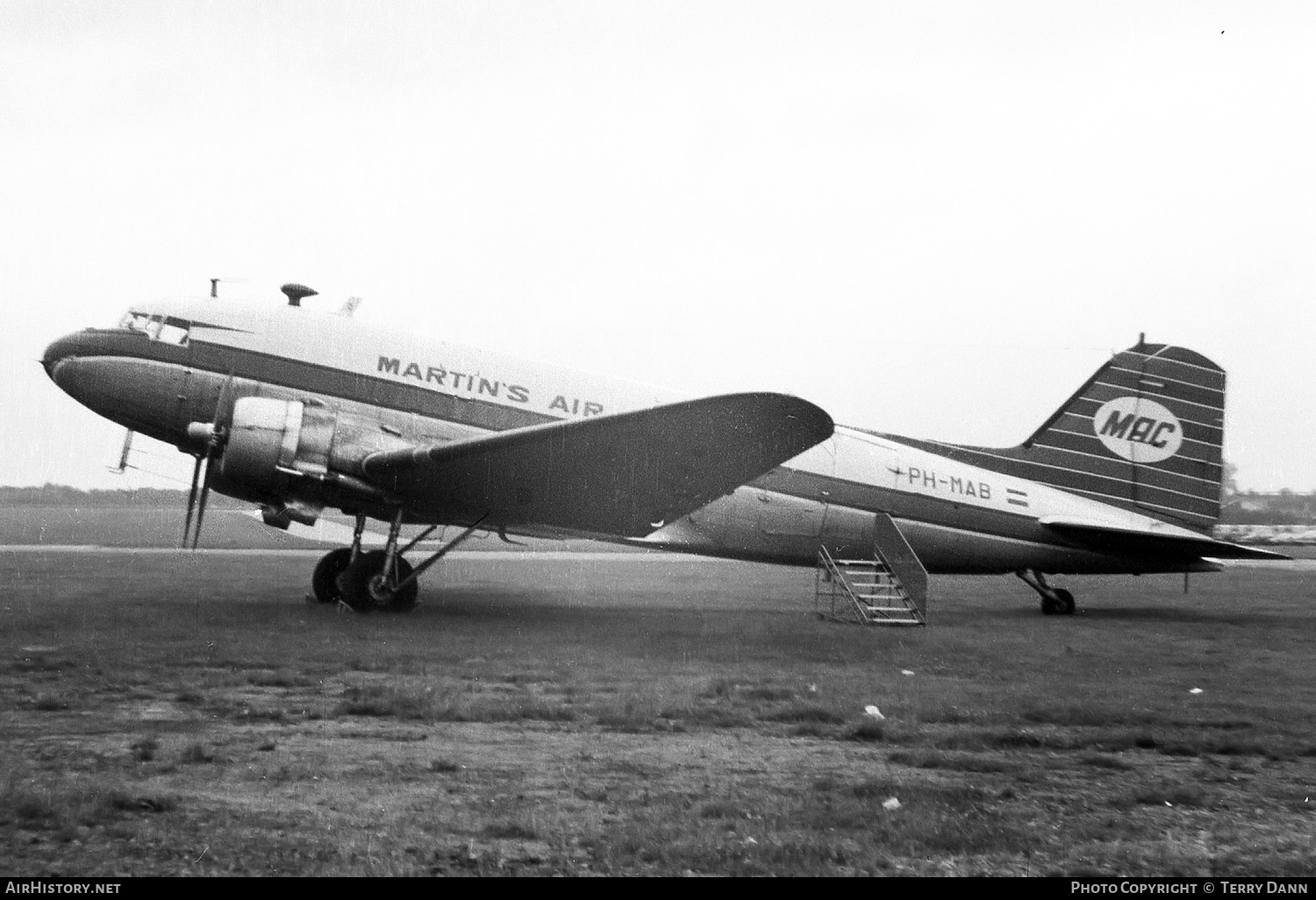 Aircraft Photo of PH-MAB | Douglas C-47 Skytrain | Martin's Air Charter - MAC | AirHistory.net #268106