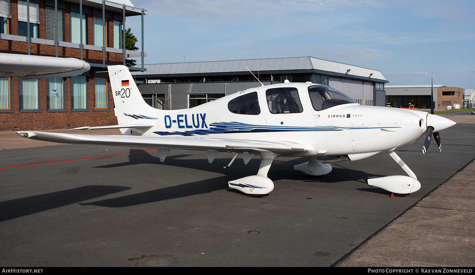 Aircraft Photo of D-ELUX | Cirrus SR-20 G3-S | AirHistory.net #268136