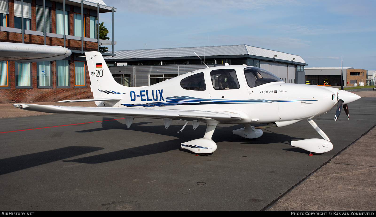 Aircraft Photo of D-ELUX | Cirrus SR-20 G3-S | AirHistory.net #268136