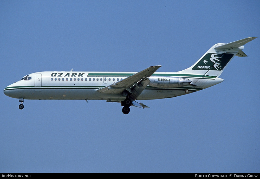 Aircraft Photo of N490SA | Douglas DC-9-15 | Ozark Air Lines | AirHistory.net #268152