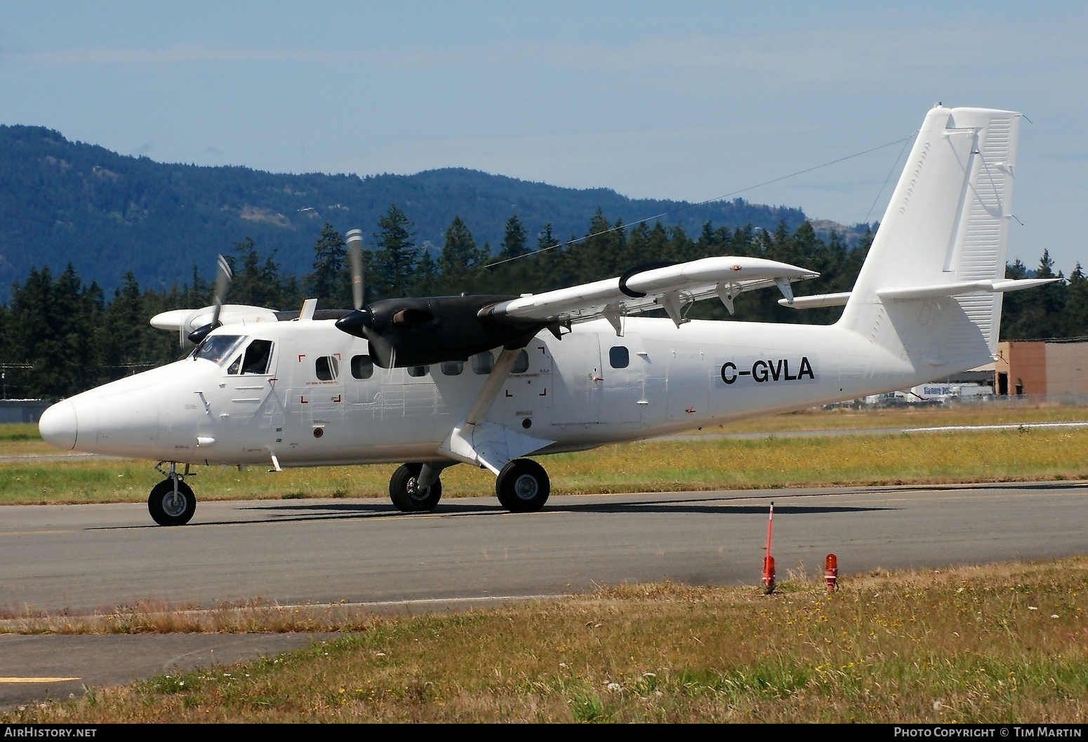 Aircraft Photo of C-GVLA | De Havilland Canada DHC-6-300 Twin Otter | AirHistory.net #268376