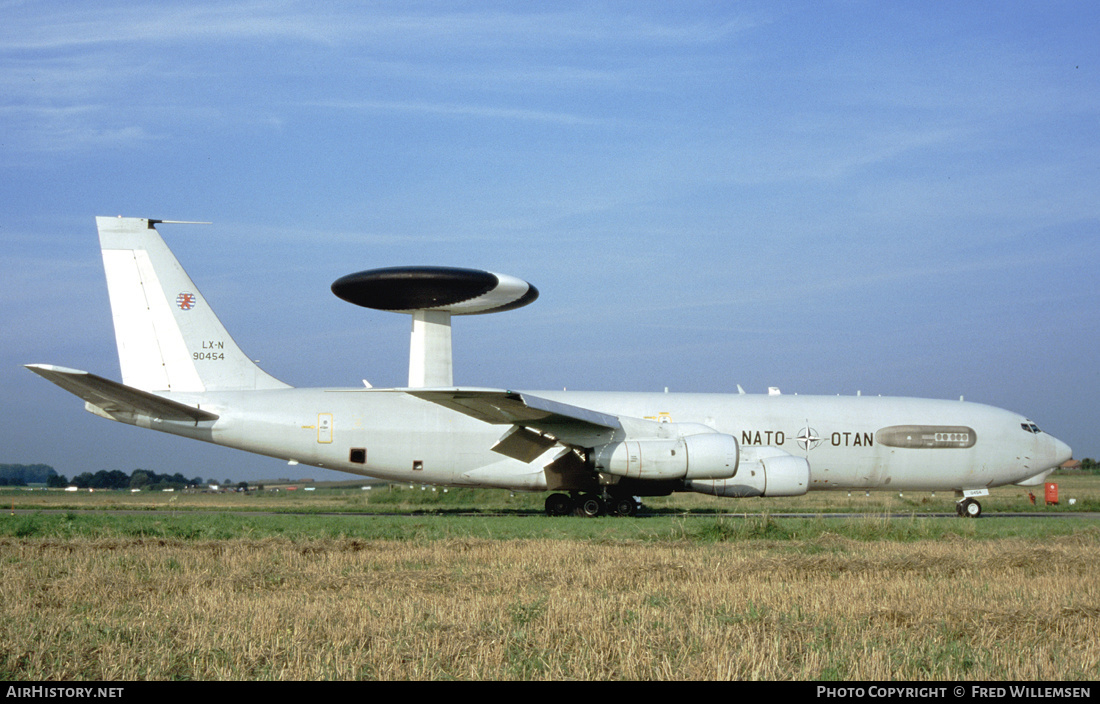 Aircraft Photo of LX-N90454 | Boeing E-3A Sentry | Luxembourg - NATO | AirHistory.net #268392