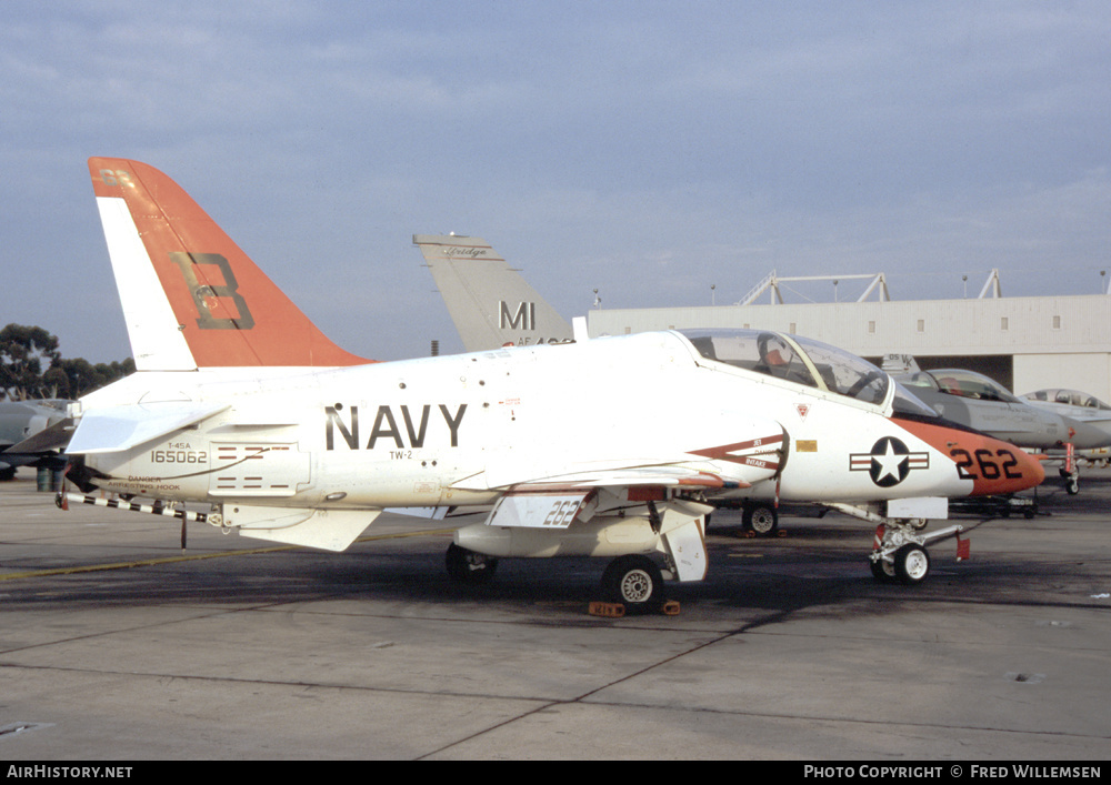 Aircraft Photo of 165062 | McDonnell Douglas T-45A Goshawk | USA - Navy | AirHistory.net #268393
