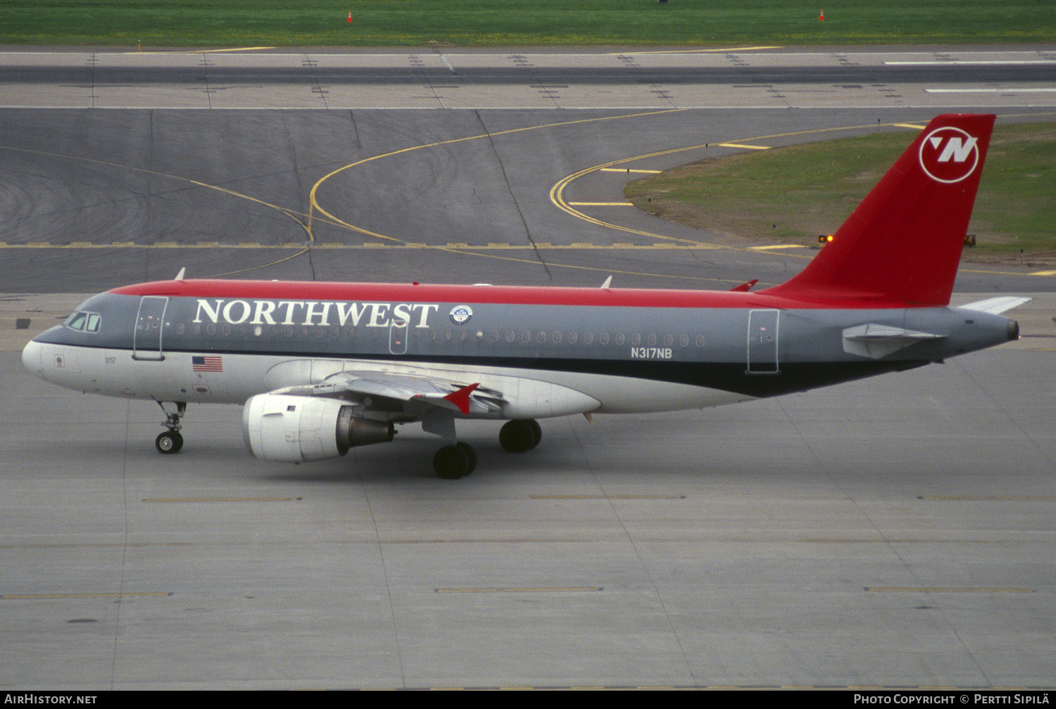 Aircraft Photo of N317NB | Airbus A319-114 | Northwest Airlines | AirHistory.net #268421