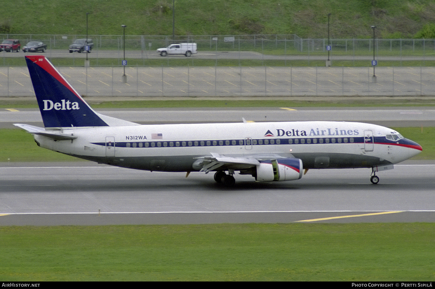 Aircraft Photo of N312WA | Boeing 737-347 | Delta Air Lines | AirHistory.net #268424