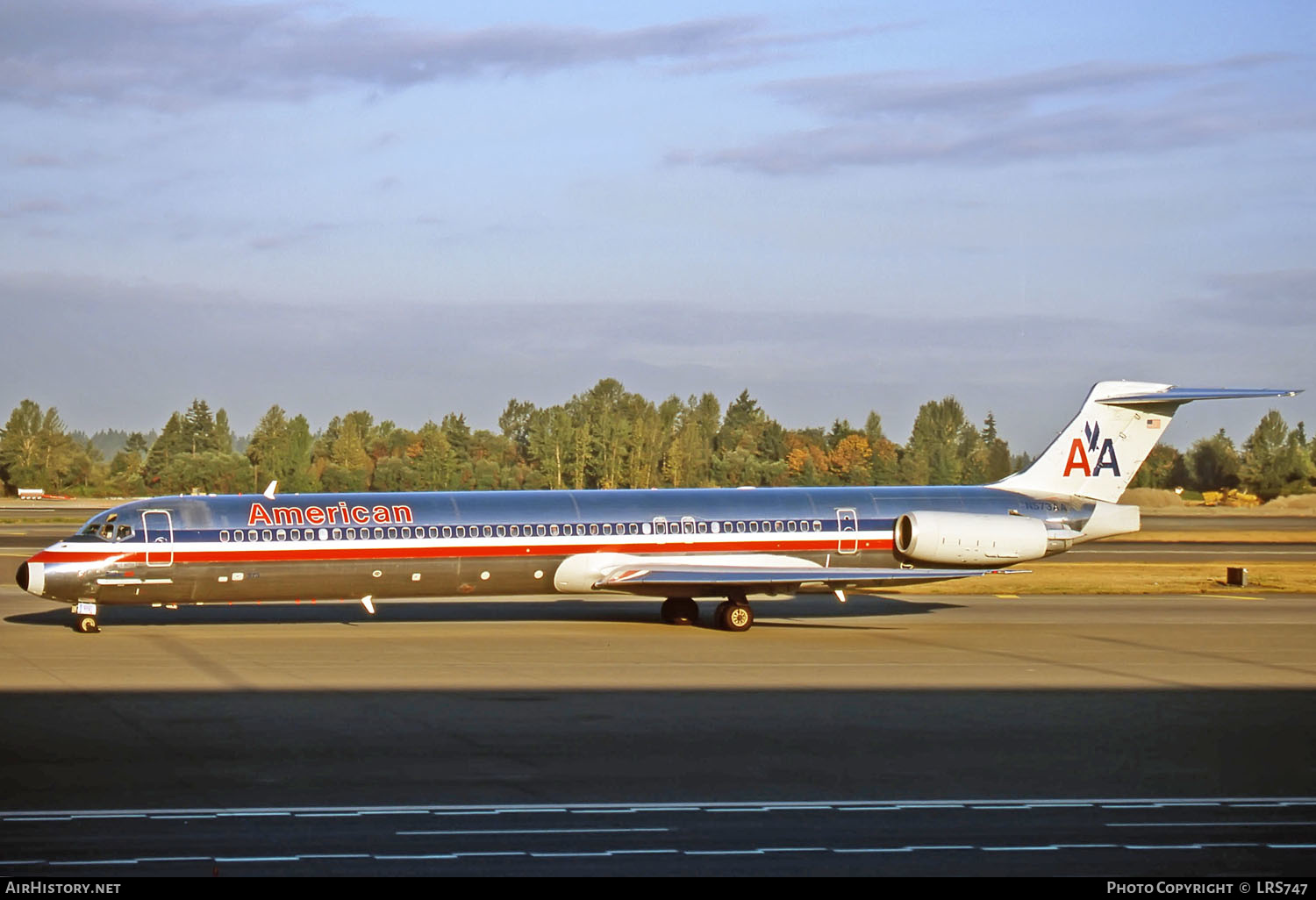 Aircraft Photo of N573AA | McDonnell Douglas MD-82 (DC-9-82) | American Airlines | AirHistory.net #268502
