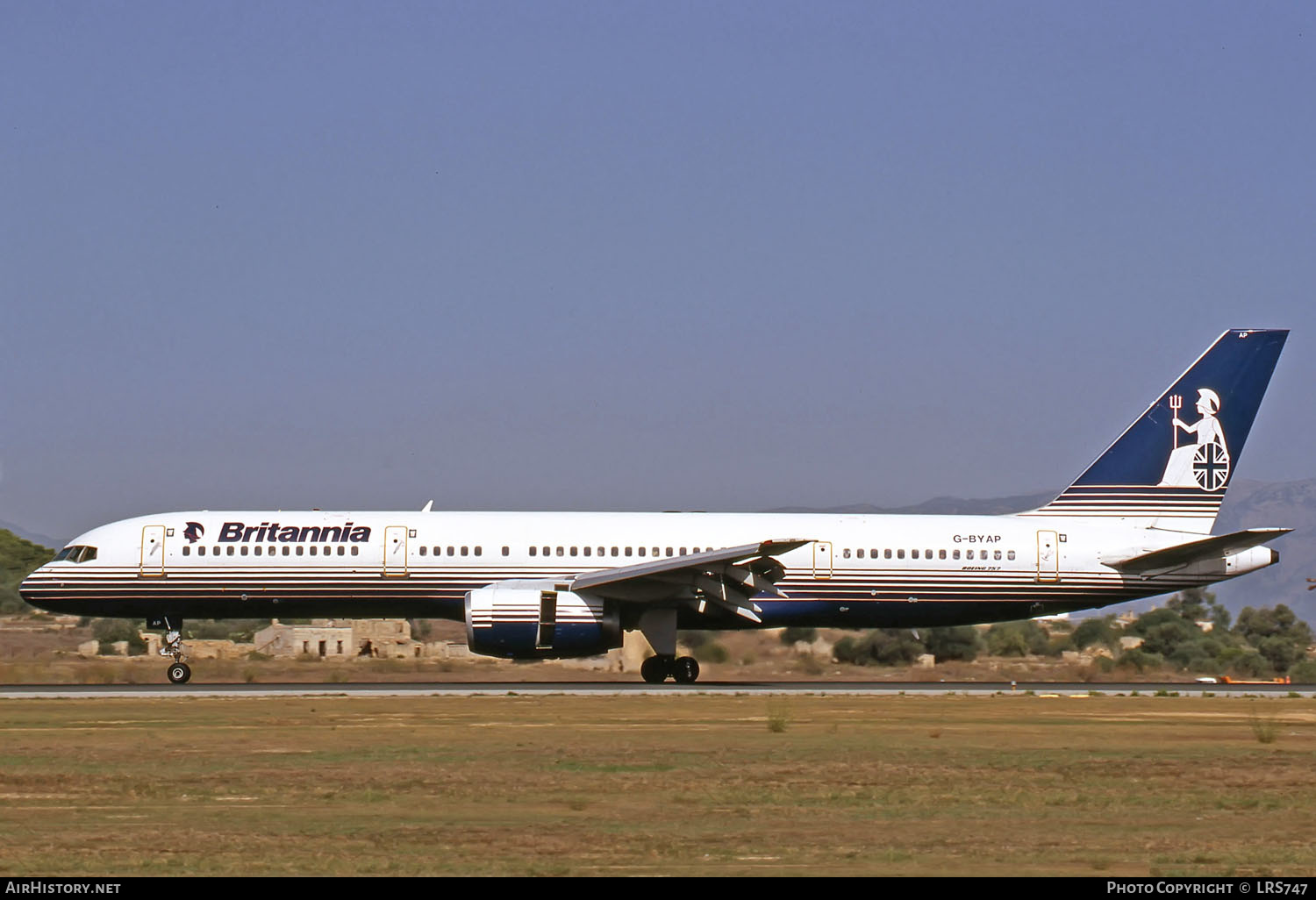 Aircraft Photo of G-BYAP | Boeing 757-204 | Britannia Airways | AirHistory.net #268514