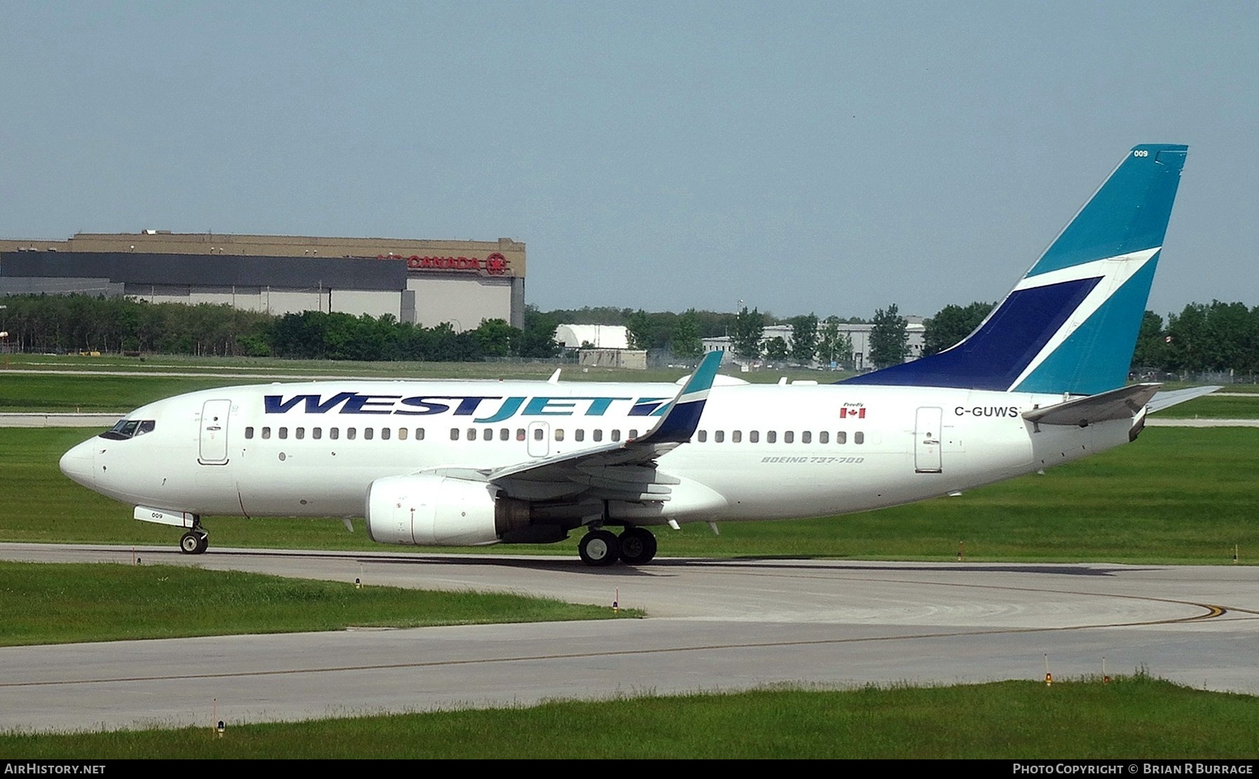 Aircraft Photo of C-GUWS | Boeing 737-76N | WestJet | AirHistory.net #268607