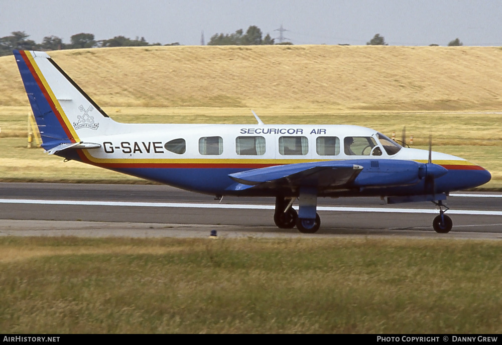 Aircraft Photo of G-SAVE | Piper PA-31-350 Navajo Chieftain | Securicor Air | AirHistory.net #268639