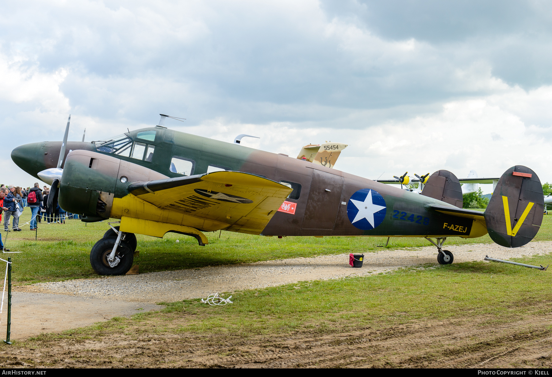 Aircraft Photo of F-AZEJ / 22429 | Beech E18S | USA - Army | AirHistory.net #268646