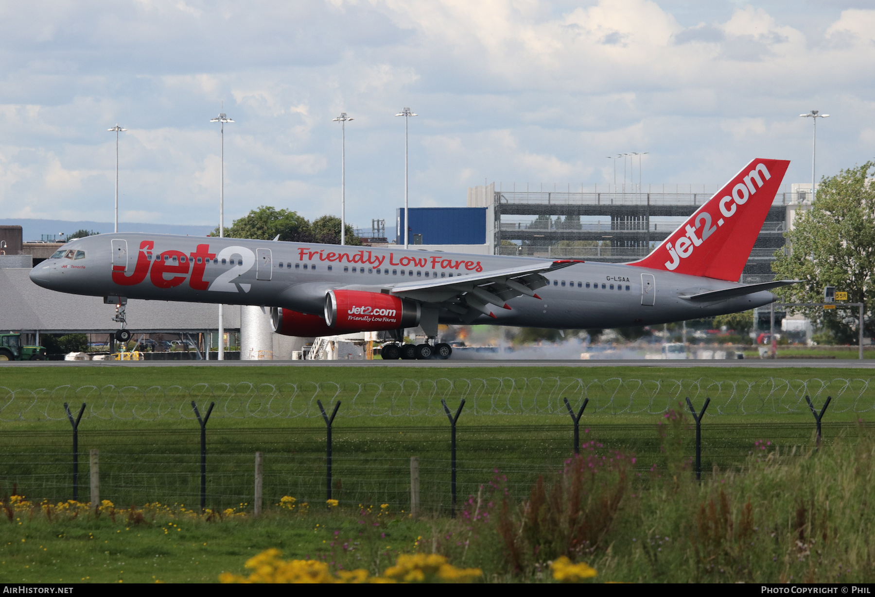 Aircraft Photo of G-LSAA | Boeing 757-236 | Jet2 | AirHistory.net #268695