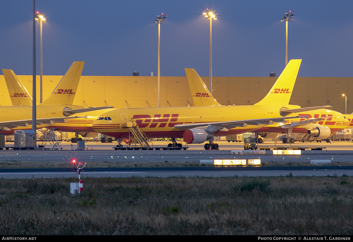 Aircraft Photo of EI-OZM | Airbus A300B4-622R(F) | DHL International | AirHistory.net #268702