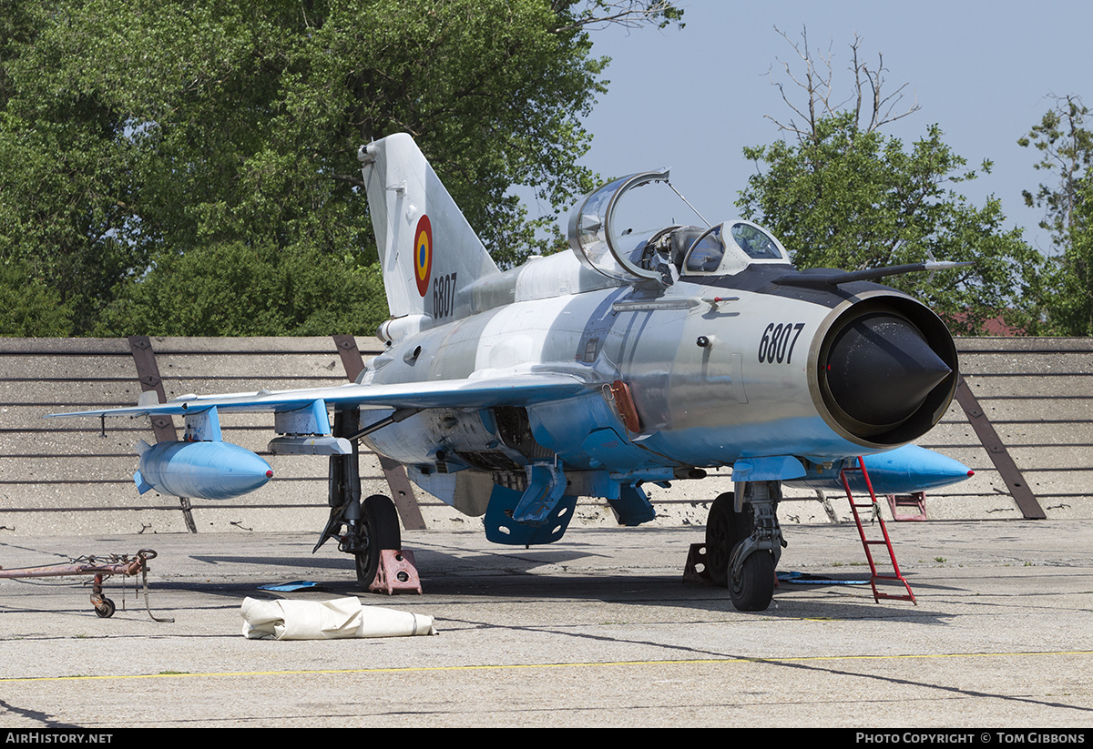 Aircraft Photo of 6807 | Mikoyan-Gurevich MiG-21MF Lancer C | Romania - Air Force | AirHistory.net #268838